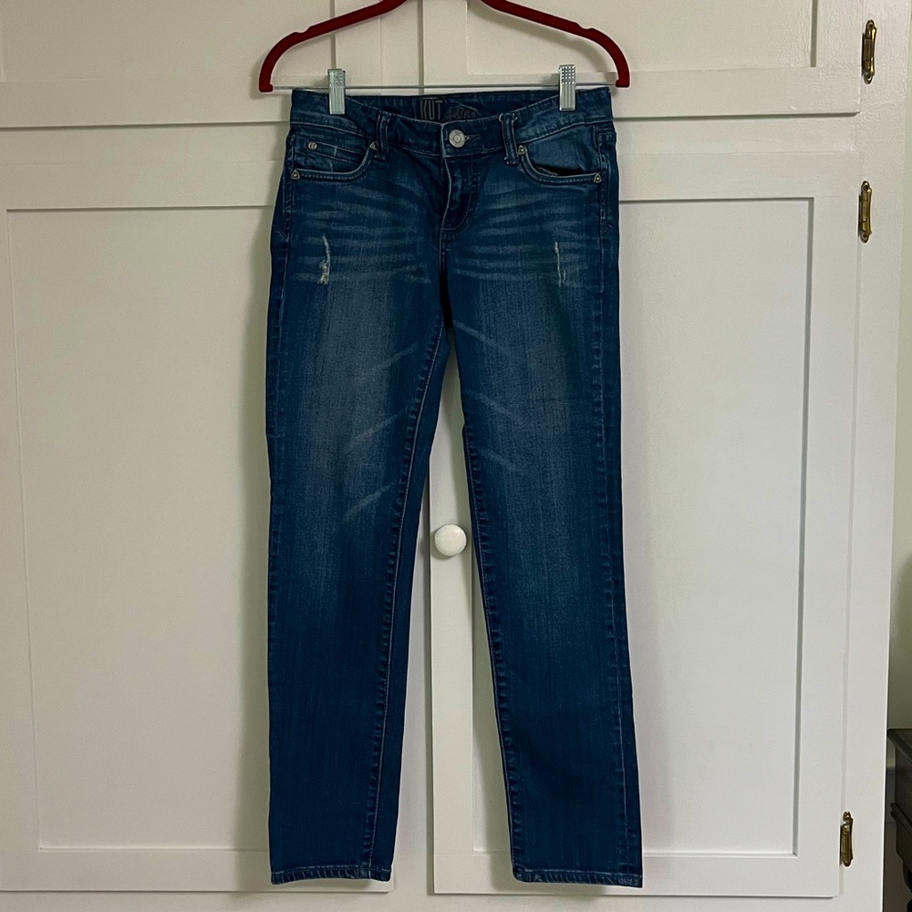 Kut from the Kloth women's jeans. Size 0. Gently worn. Great condition.
